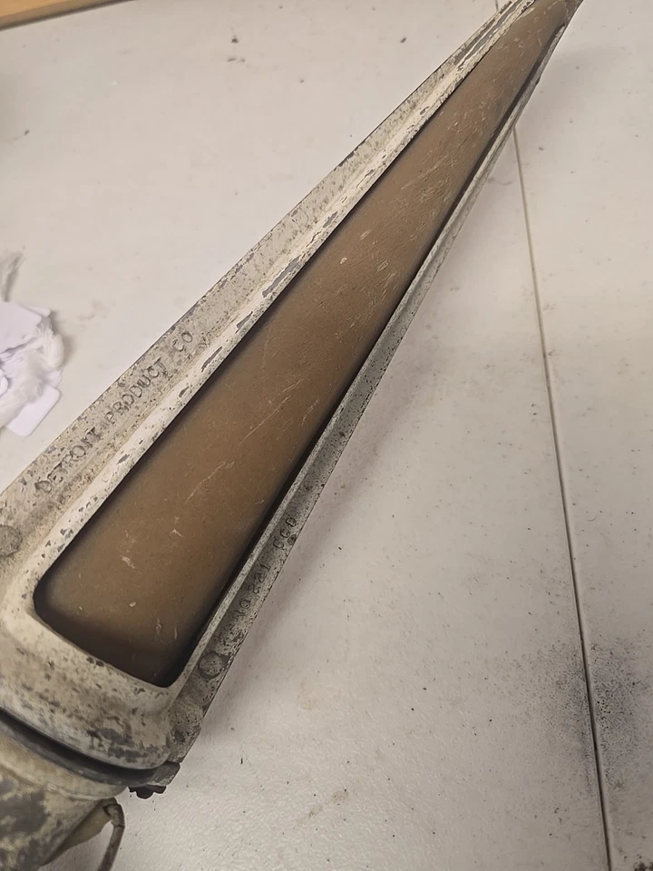 Early Detroit Products Semaphore Arrow Turn Signal - Image 4 of 4