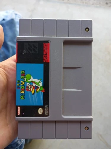 Super Mario World - Super Nintendo SNES 1991 - Cartridge Only - Tested