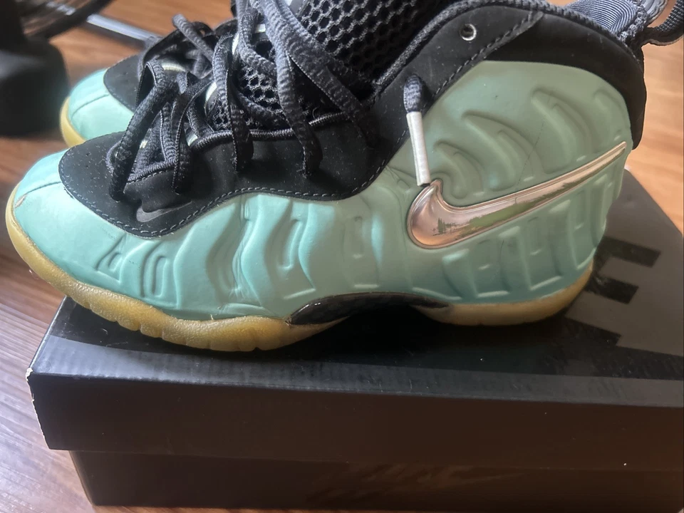 Tamanho 2Y (GS) - Nike Little Posite Pro Mid Island verde - Imagem 3 de 4