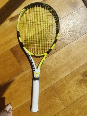 ​Raquette de tennis Babolat AeroPro Drive Cortex 2008 - Grip 3 - Photo 1/4