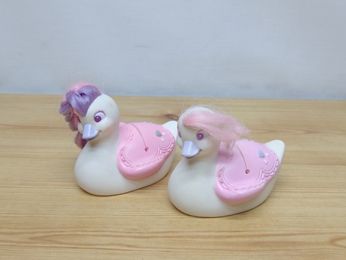 Vintage 1980s Tonka Keypers Baby Belle Swan Coin Bank Purse x2