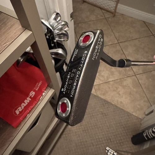 Scotty Cameron 2012 Select Newport 2 - LH - Gravity Grip - Picture 4 of 6