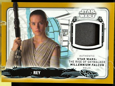 2019 Topps Star Wars TRoS S1 Falcon Relic Prop Error Rey Daisy Ridley Gold MFRFA