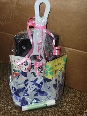 Posh Best Wishes Warmest Regards Face Mask Dist' Herbed Hand Crème Gift Bag 