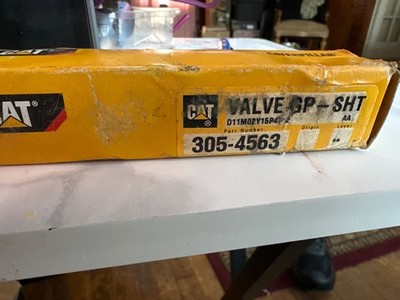 CAT 305-4563 - 25.4MM HEX SIZE SHUTTLE VALVE Original OEM Part