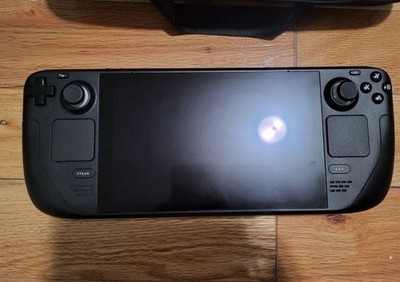 Steam Deck 512GB   Great Condition, Case + Charger