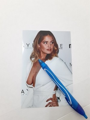 DEBBY RYAN, BEAUTIFUL ACTRESS, DISNEY STAR,  GLOSSY COLOR, 4X6 PHOTO, BRAND NEW 