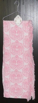 NEW Shabby Chic 50''x70'' Decorative Fringe Throw Blanket Swan Pink & White Color