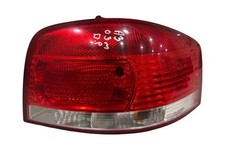 Feu arrière Audi 75