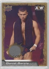 2022 Upper Deck AEW All Elite Wrestling Gold Mat Relics Daniel Garcia #14 2zq