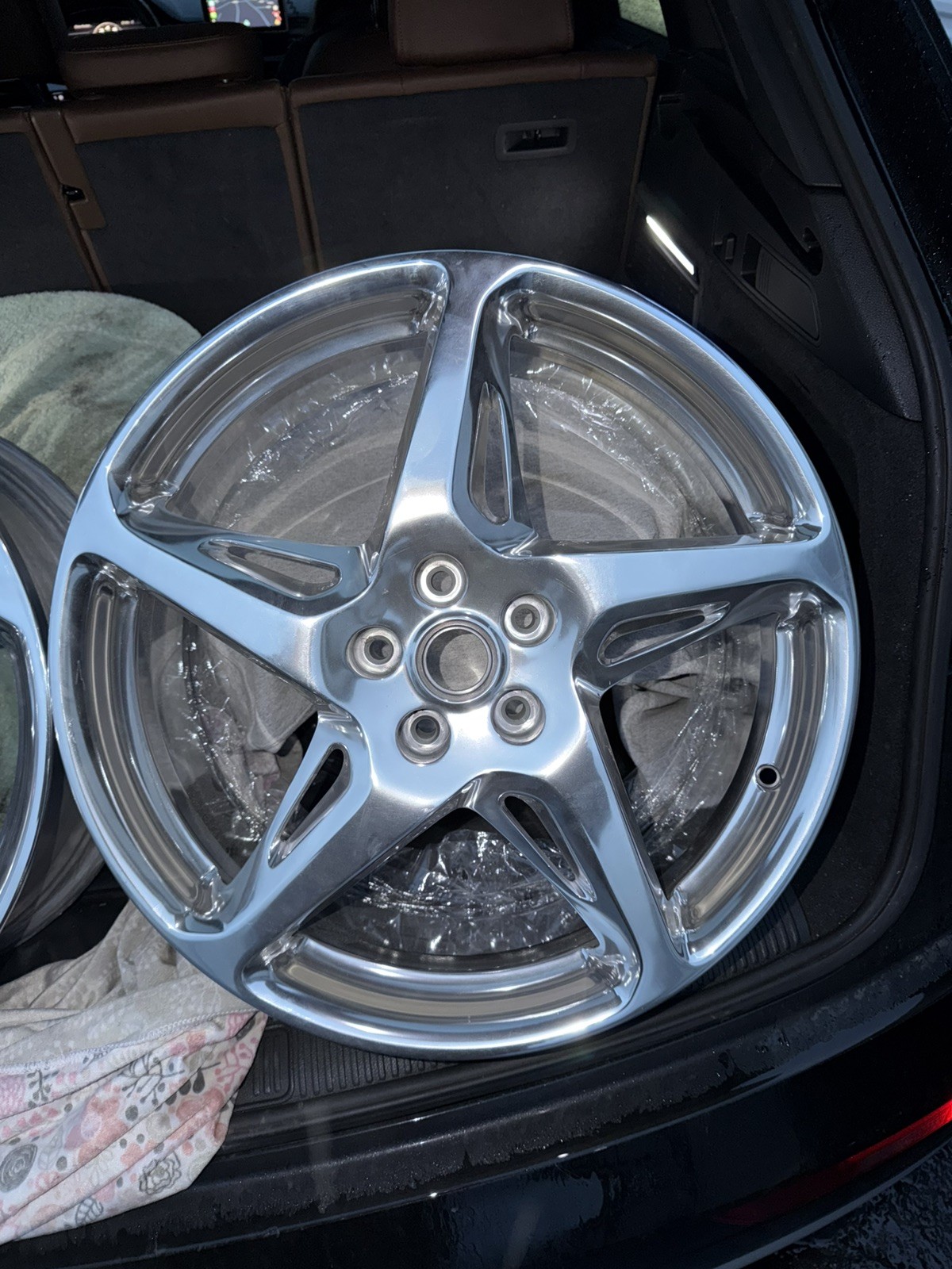 OEM Ferrari 458 Italia Spider 20” Polished Wheels F/R Set P/N 282333 282332