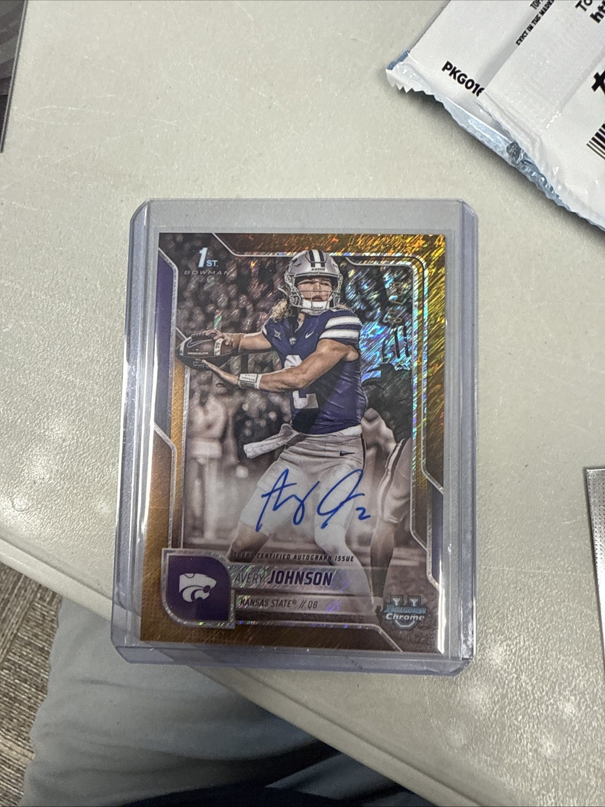 Avery Johnson - 2025 Bowman University Chrome - Gold Shimmer Auto /50 #BCA-AJ