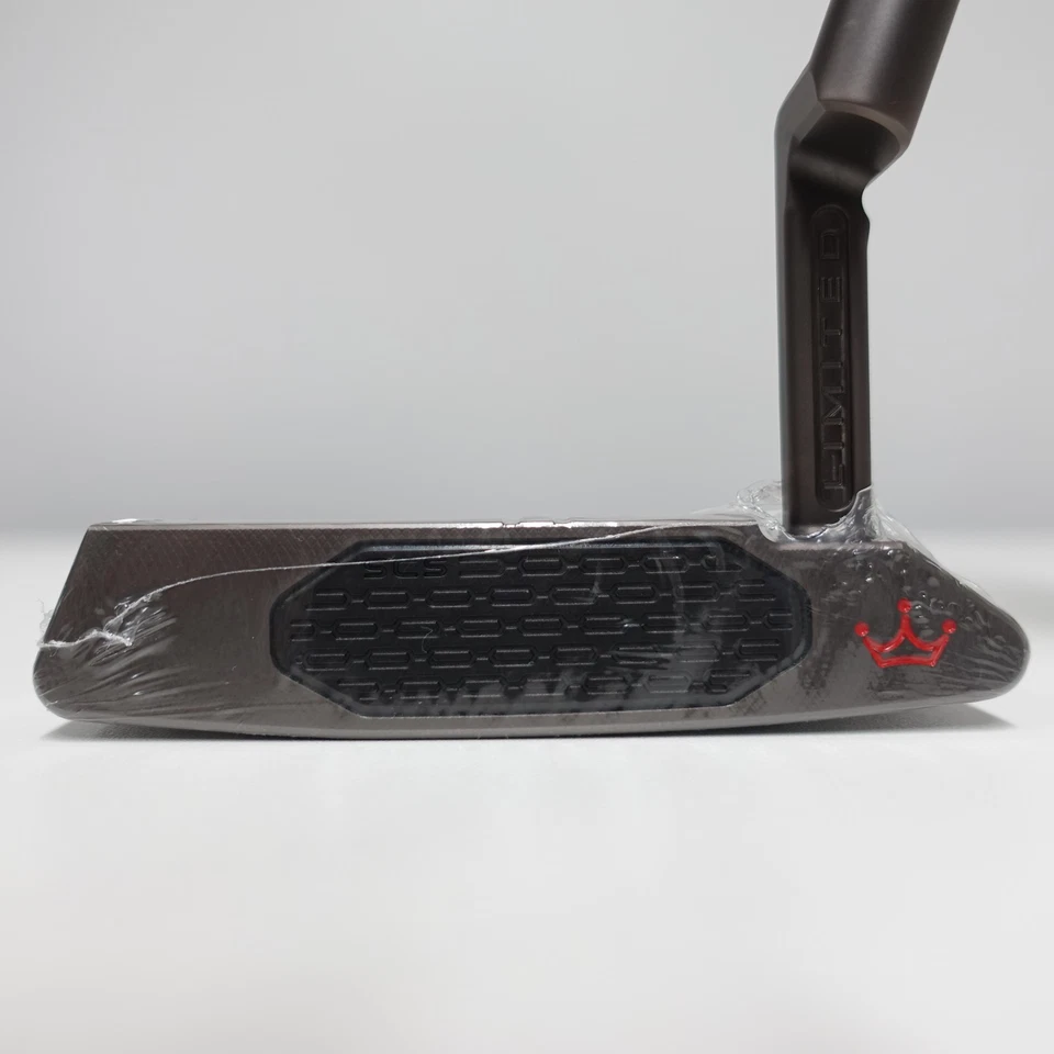 Scotty Cameron 2025 Squareback 2 Studio Xperimental Limited Putter RH 34" - Image 4 of 4