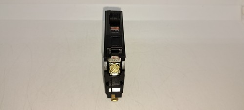 SQUARE D QO120 1 Pole 20 Amp 120/240V Circuit Breaker