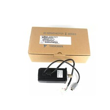 NEW YASKAWA SGMAH-04A1A21 Servo Motor