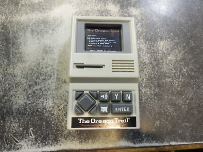 OREGON TRAIL Electronic Handheld Retro Classic Computer Video Game Tested 09597