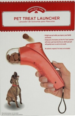 Hand Held Dog Treat Launcher Pet Fun Does Not Require Batteries New