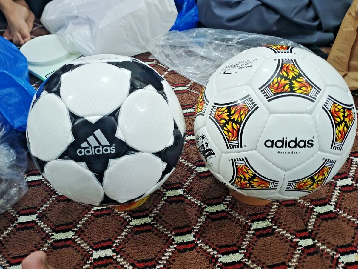 Adidas |UEFA Champions League Finale 2002|Questra 1996 Official