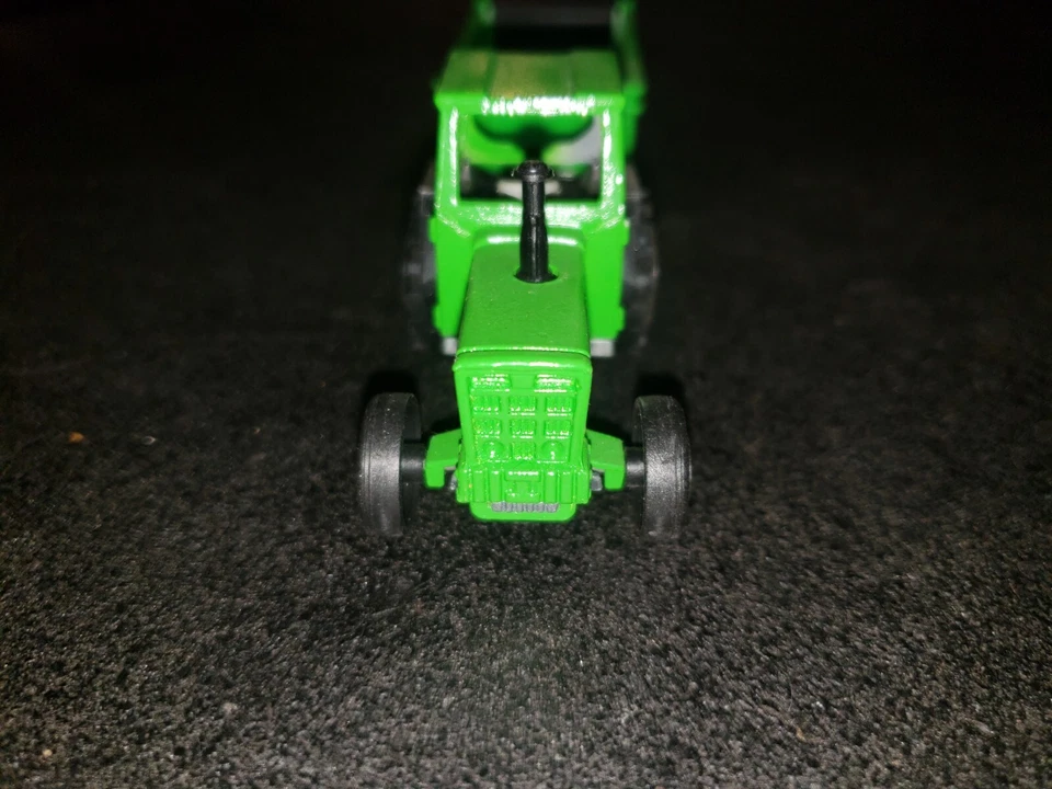 MAJORETTE TRACTEUR ВИНТАЖНЫЙ СТАРЫЙ ЗЕЛЕНЫЙ С СООТВЕТСТВУЮЩИМ ТРЕЙЛЕРОМ как новый почти как новый!!!!!!! - Изображение 2 из 4