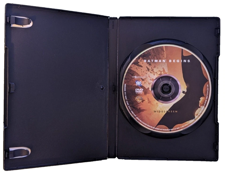 Batman Begins (DVD, 2005, Widescreen) - Image 3 of 3
