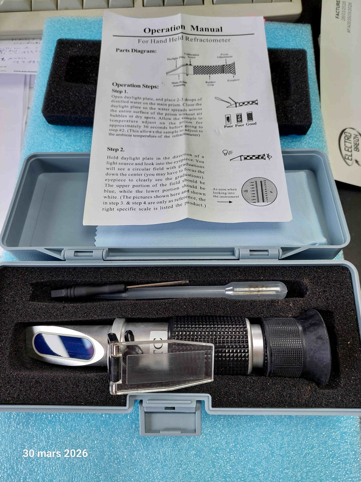 Réfractomètre portable ATC précis avec accessoires et notice en boîte d'origine