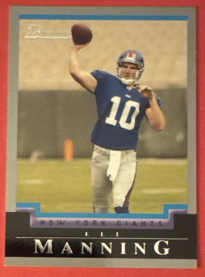 Eli Manning 2004 Bowman Rookie Card #111 (7216)