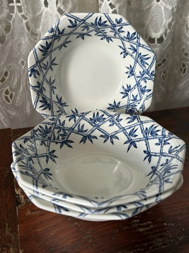 Royal Staffordshire J&G Meakin Fine China TRELLIS BLUE Set of 4 SOUP BOWLS 6.5”