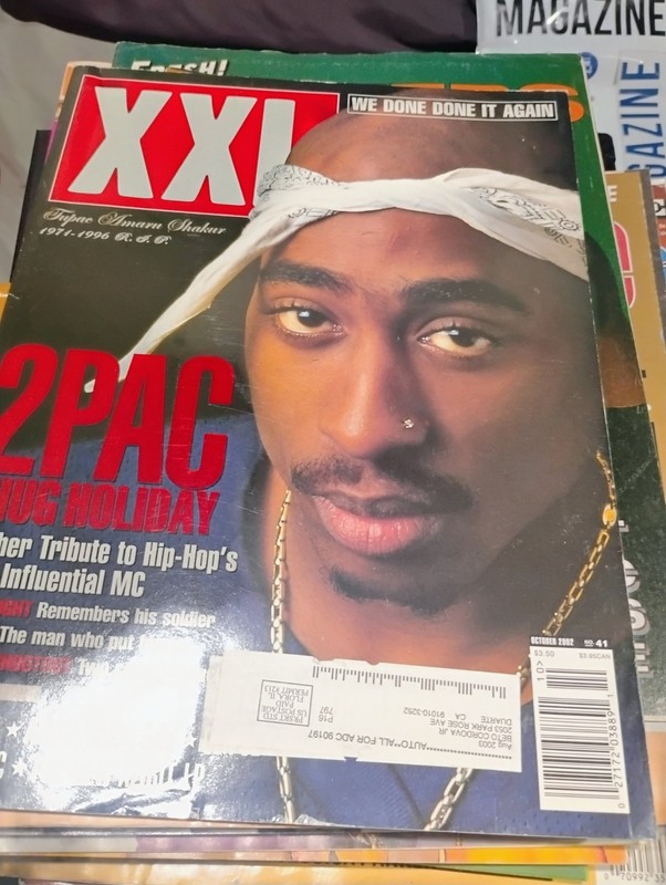 XXL Hip Hop Magazine 2pac Tupac Shakur  🔥 October 2002 In Good Condition!