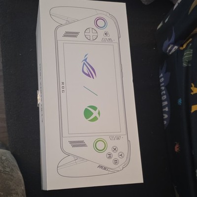 ASUS ROG Xbox Ally 2025 RC73YA 7'' Handheld PC AMD Ryzen Z2A 16GB RAM 512GB White