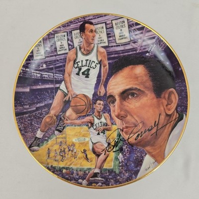 1994 Gartlan Bob Cousy ''Mr. Basketball'' 8.5'' Collector Plate