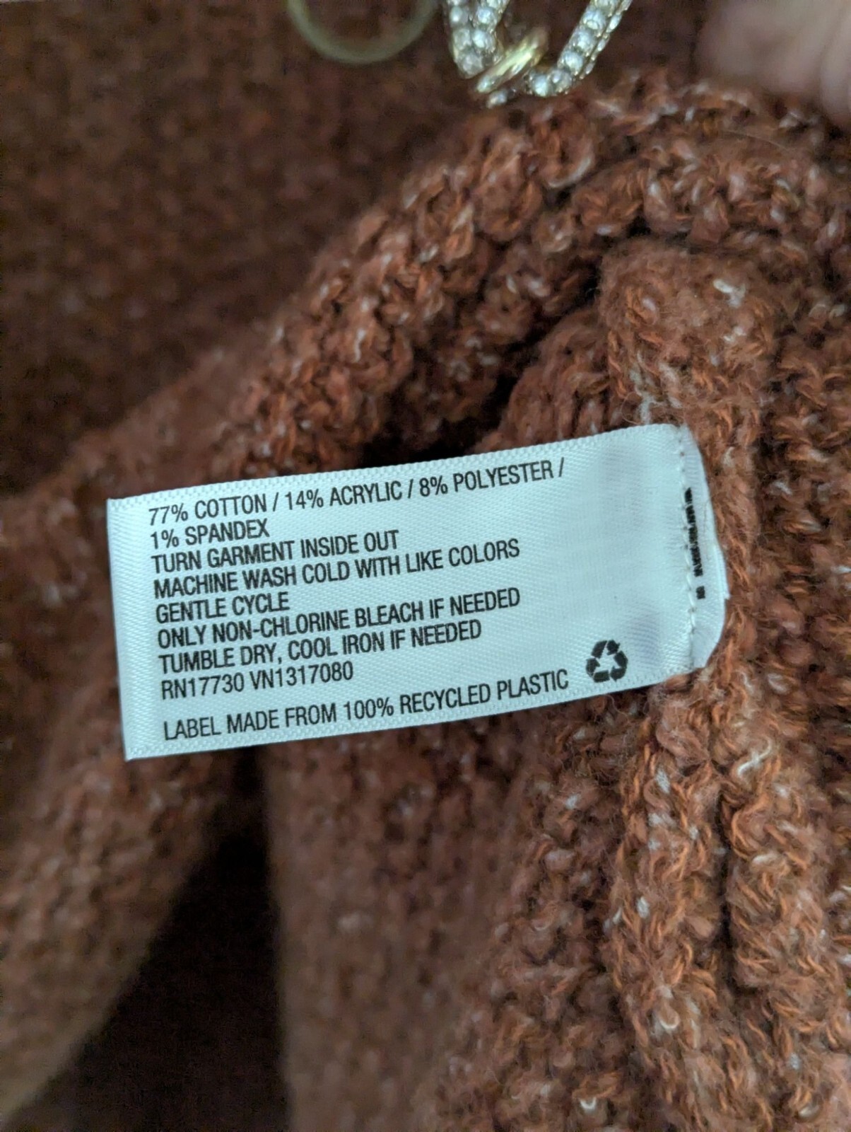 Universal Thread Neutral Cropped Pullover Half Zi… - image 6