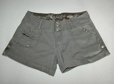 *NEU* Sportliche Shorts Hotpants von FISHBONE by New Yorker in khaki,Gr. S 38 40