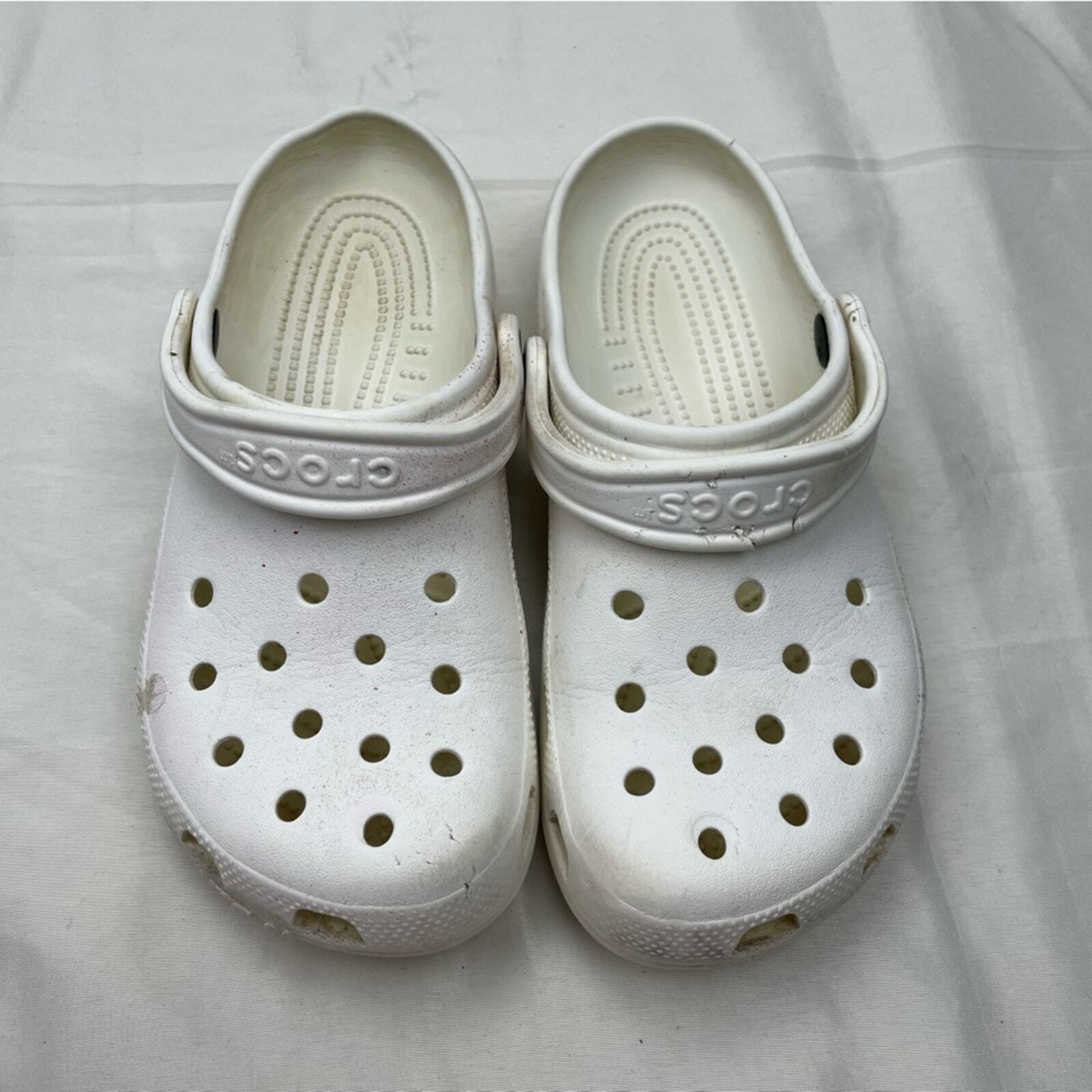 Crocs Classic Clog White Unisex Mens 6 Womens 8 Notice Flaws