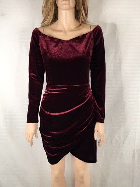 Junior's NWT Aqua Long Sleeve Burgundy Velvet Ruched Party Dress