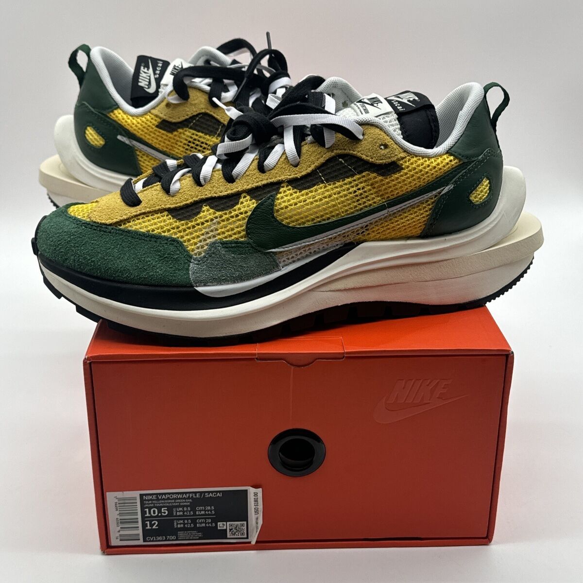 Size 10.5 - Nike VaporWaffle Sacai Tour Yellow Green Size 10.5 - Nike VaporWaffle Sacai Tour Yellow Green