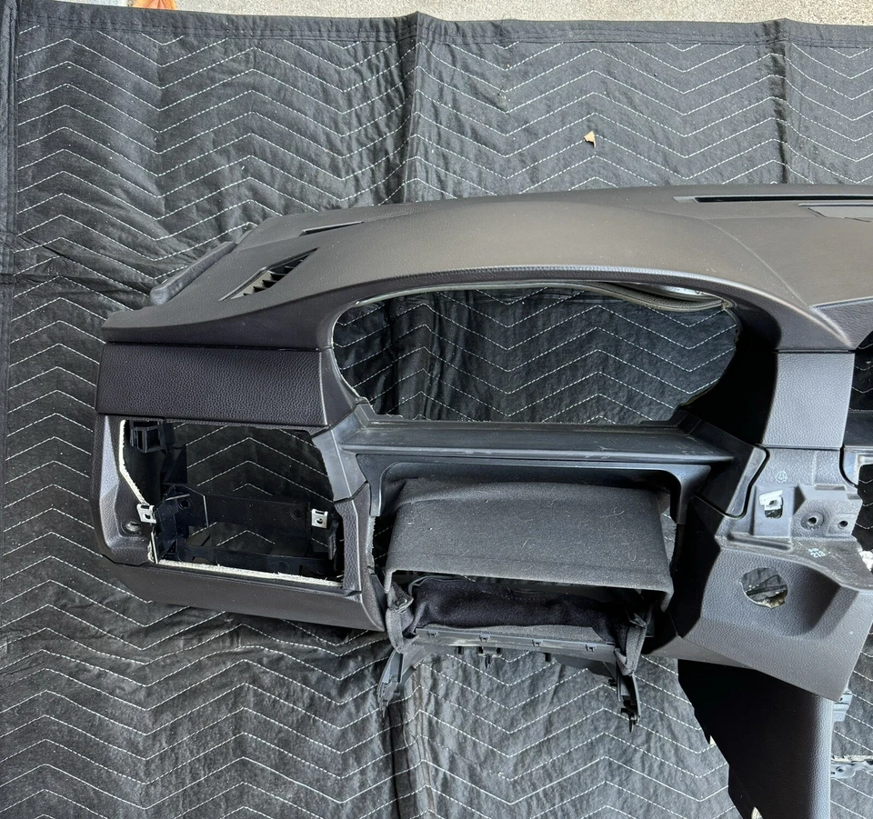 BMW M5 E60 2006-2010 TABLERO TABLERO PANEL CUBIERTA OEM Foto 2 de 4