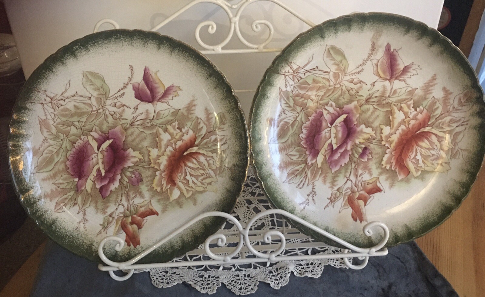 pair of Beautiful vintage plates eBay
