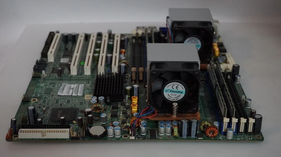 TYAN THUNDER S2882-D K8SD PRO 2x AMD OPTERON 252 2.6GHz+4GB SERVER MOTHERBOARD - Image 4 of 4