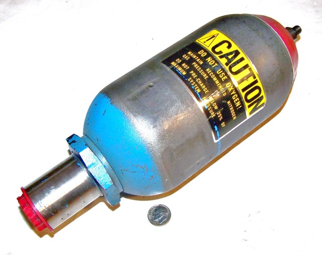 GREER HYDRAULICS 851540 USD 1 PINT BLADDER ACUMULATOR 3000 PSI 10"OAL 3