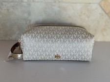 MICHAEL KORS JET SET TRAVEL MEDIUM TRAVEL COSMETIC CASE MK PALE GOLD MULTI