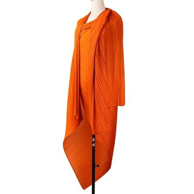 ISSAY MIYAKE PLEATS PLEASE タイムセール PLEATS PLEASE Issey Miyake Madame T Multi-Way Large Stole Orange