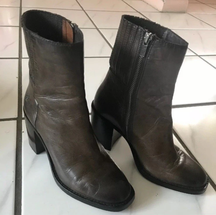 Botas de cuero Chelsea Frye Pia. Talla 7. Pizarra de color. Excelente estado venta al por menor $358. Foto 2 de 4