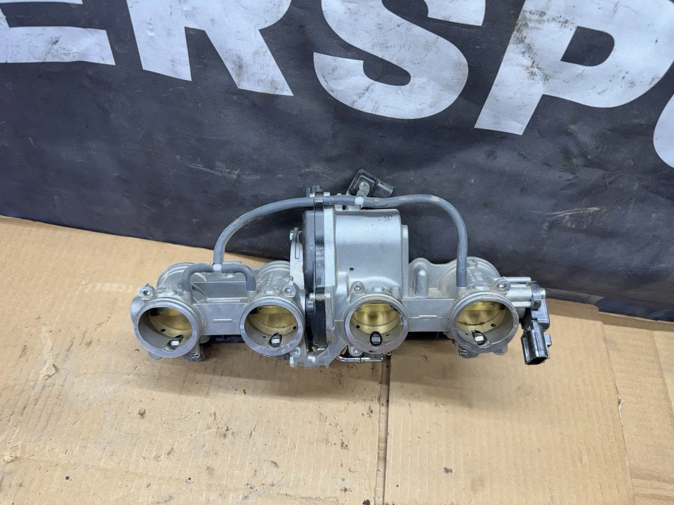 2024 24 YAMAHA MT10 MTN1000 FZ10 OEM inyectores de combustible cuerpo del acelerador cuerpos Foto 2 de 4