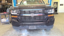 Used Front Right Door Assembly Front fits: 2018 Chevrolet Silverado 1500 pickup
