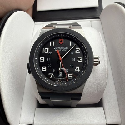 Men's SWISS Watch VICTORINOX SWISS ARMY 