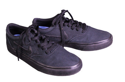 Nike SB Charge Sneaker Unisex Sportschuhe Gr. 39 schwarz Canvas Skater BS621