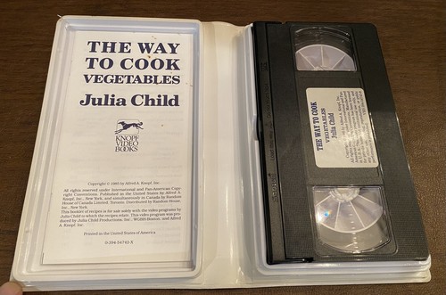 Vintage JULIA CHILD The Way To Cook 6 VHS Set — Knopf Video Books 1980s - Picture 16 of 22