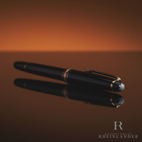 Montblanc Meisterstück Anniversary 90 Years Classique Resin Rollerball ID 111074 - Picture 3 of 6