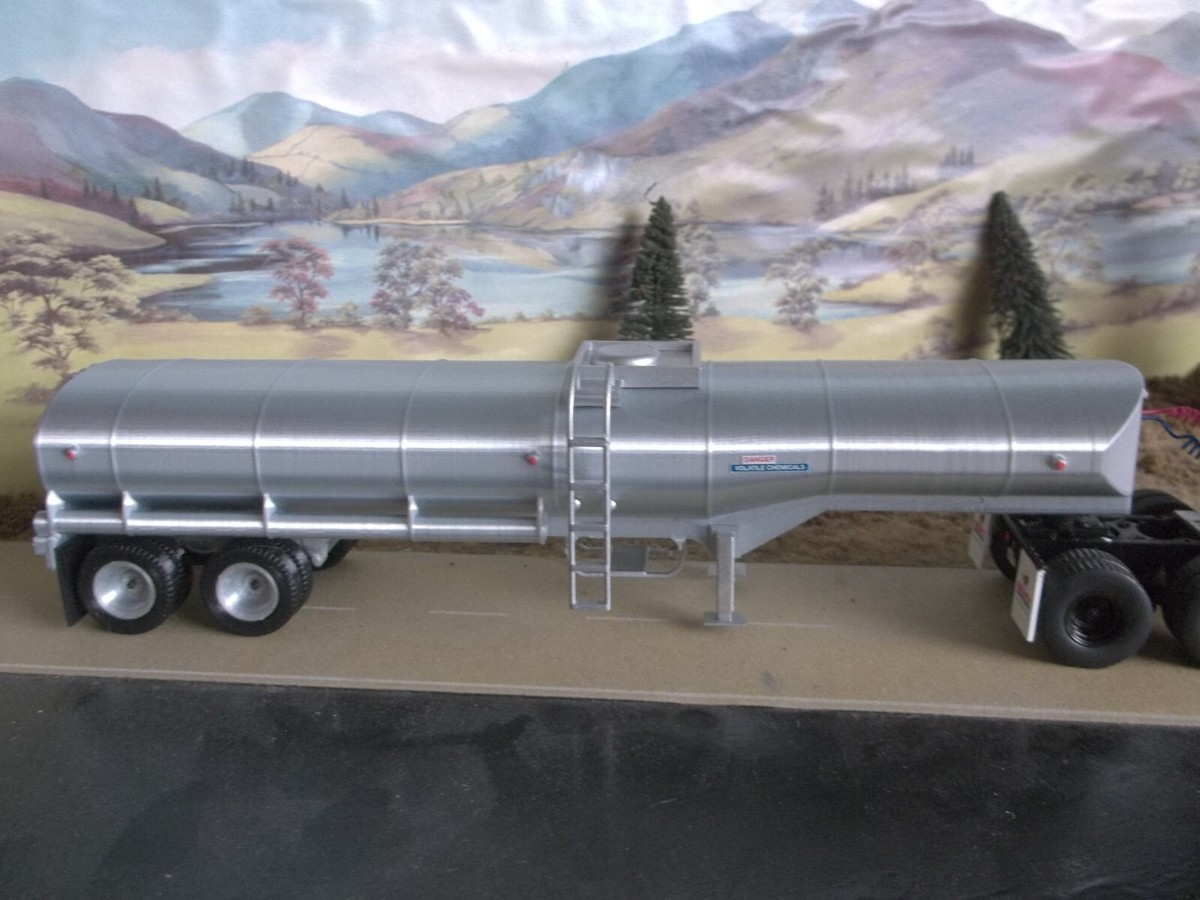 IXO 1/43 – Berliet TLR 10 M (1953-57) Avec Remorque Frigorifique, Camion Français
