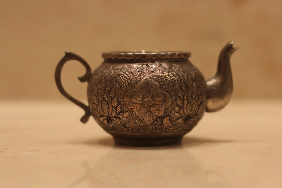 Старинный исламский серебряный чайник ручной работы игла гравировка Ближний Восток - Изображение 4 из 4